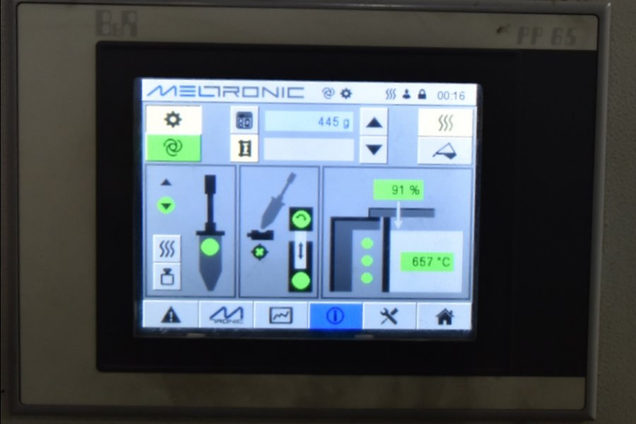 Detailed Pictures of Frech Cold Chamber Die Casting Machine DCMP-4985 Detailed Pictures of Frech Cold Chamber Die Casting Machine DCMP-4985