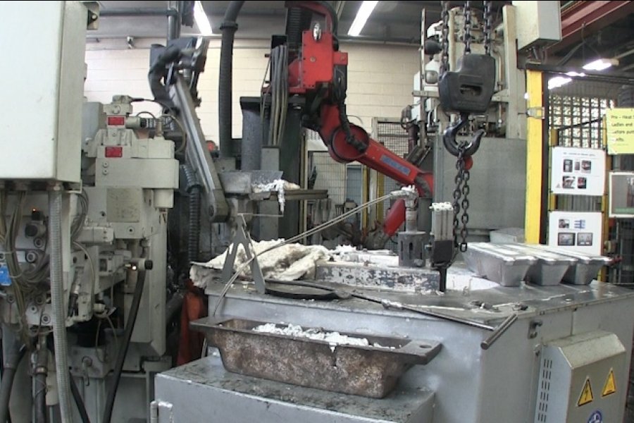 Detailed Pictures of Frech Cold Chamber Die Casting Machine DCMP-4985 Detailed Pictures of Frech Cold Chamber Die Casting Machine DCMP-4985