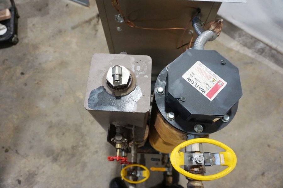 Detailed Pictures of Temptek Single Zone Hot Oil Heater Unit DCMP-5041