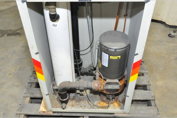 Detailed Pictures of Sterlco Hot Water Process Heater Unit DCMP-5046