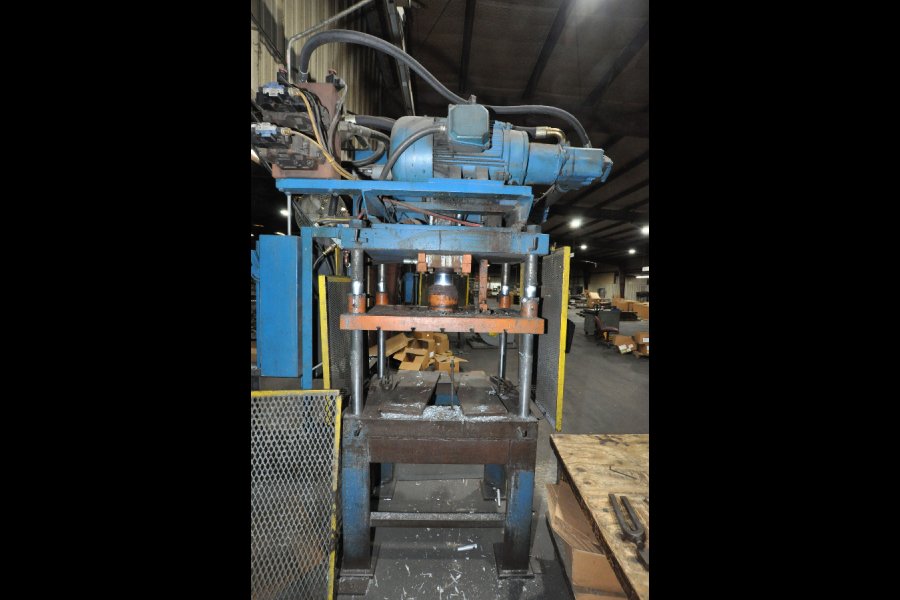 Picture of Metal Mechanics Four Column (Post) Vertical Hydraulic Die Casting Trim Press DCMP-5108