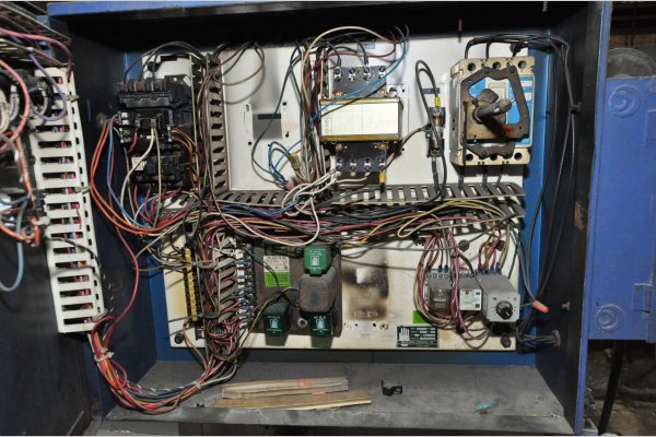 Detailed Pictures of TDC-HF Low Energy Gas Heated Aluminum Holding Furnace DCMP-5137