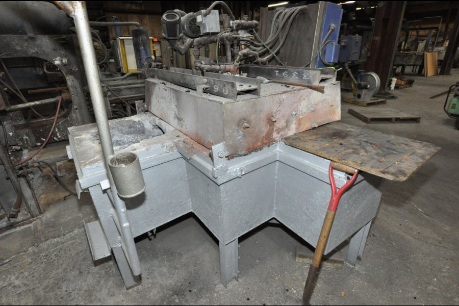 Detailed Pictures of TDC-HF Low Energy Gas Heated Aluminum Holding Furnace DCMP-5137