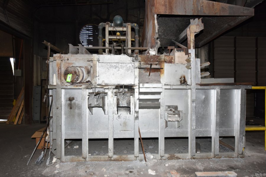 Picture of FW Schaefer FWS-2000-AMF-NG Reverberatory Type Wet Bath Stationary Aluminum Melting and Holding Furnace For_Sale DCMP-5162