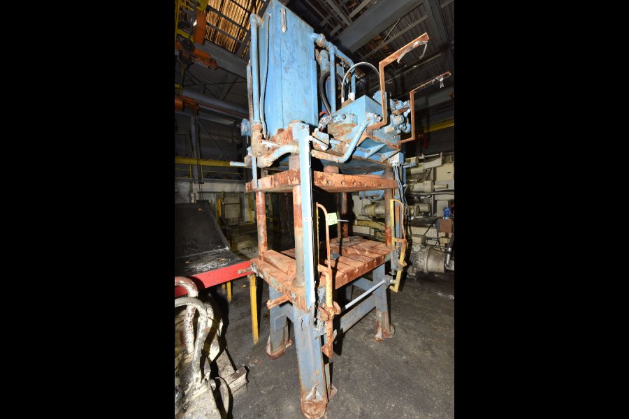 Detailed Pictures of Birch Trim Press Vertical Die Cast Trimming Press DCMP-5200