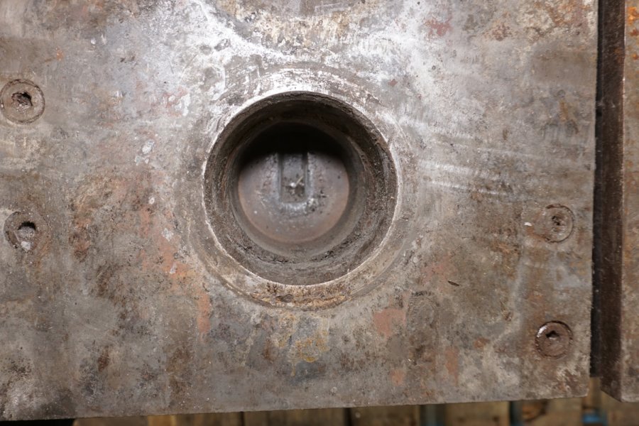 Image of DME Model DCS-1215-A Standard Duty, Single Unit, Cold Chamber Aluminum master unit die holder For_Sale DCM-5248