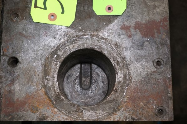 Picture of DME Standard Duty, Single Unit, Cold Chamber Aluminum master unit die holder DCMP-5252