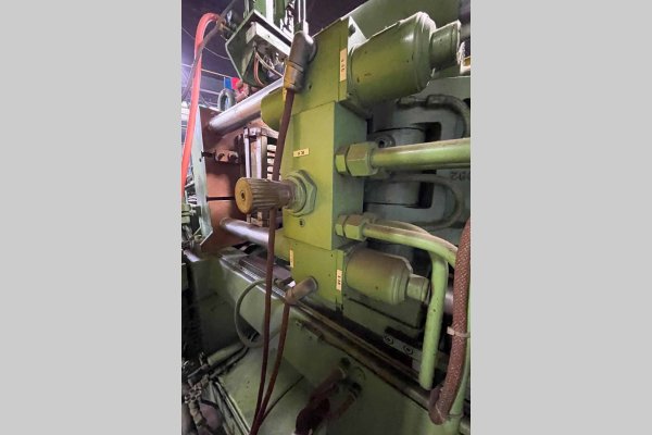 Detailed Pictures of Frech Cold Chamber Die Casting Machine DCMP-5264