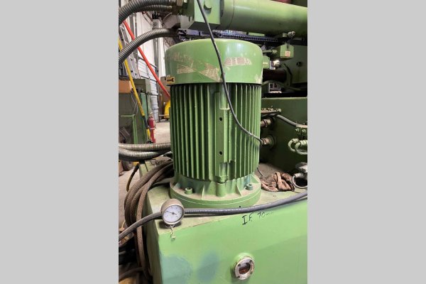 Detailed Pictures of Frech Cold Chamber Die Casting Machine DCMP-5264