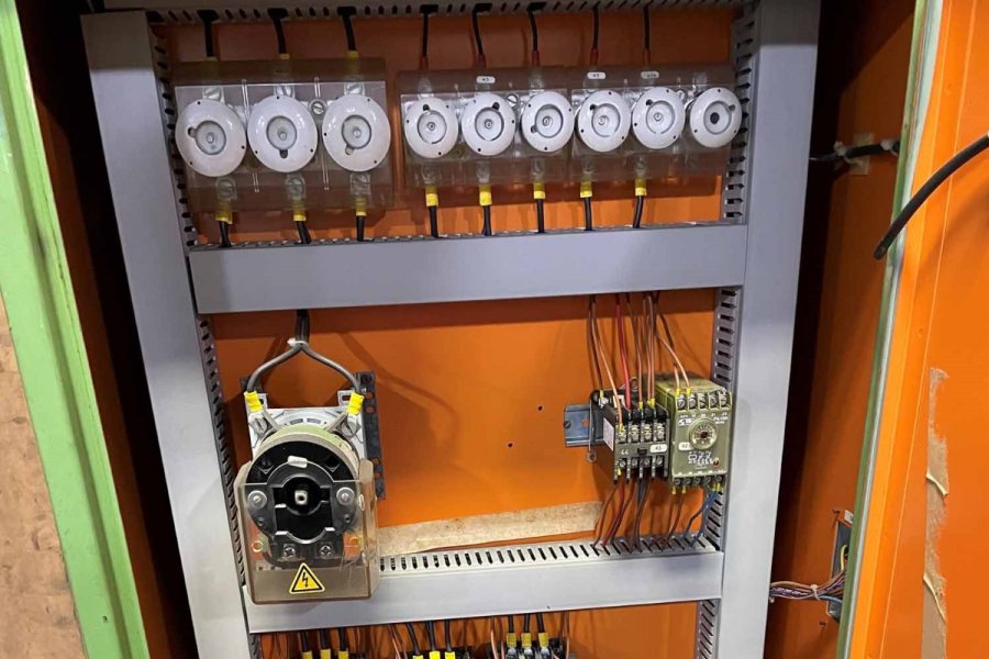 Detailed Pictures of Frech Cold Chamber Die Casting Machine DCMP-5264