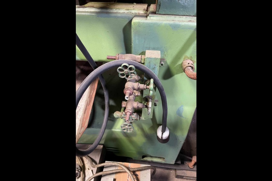 Detailed Pictures of Frech Cold Chamber Die Casting Machine DCMP-5264