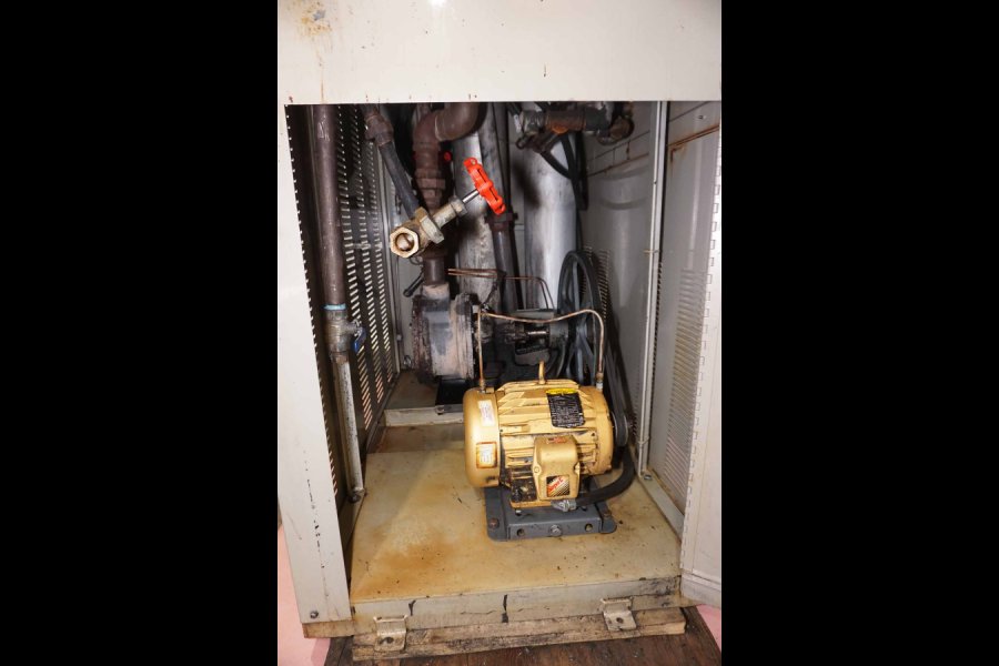 Detailed Pictures of Sterlco Hot Oil Heater unit with Cooling Circuit DCMP-5269 Detailed Pictures of Sterlco Hot Oil Heater unit with Cooling Circuit DCMP-5269