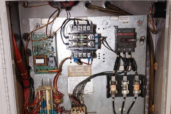 Detailed Pictures of Sterlco Single Zone Hot Oil Heater Unit DCMP-5278 Detailed Pictures of Sterlco Single Zone Hot Oil Heater Unit DCMP-5278