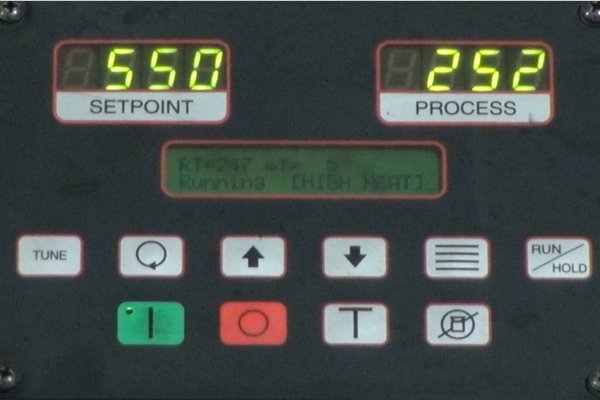 Detailed Pictures of Sterlco Single Zone Hot Oil Heater Unit DCMP-5278 Detailed Pictures of Sterlco Single Zone Hot Oil Heater Unit DCMP-5278