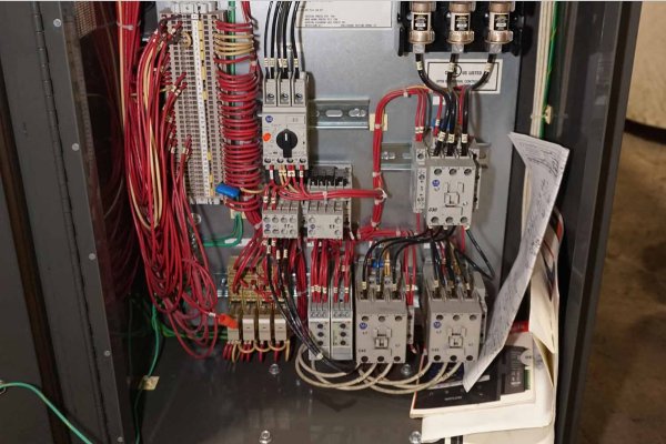 Detailed Pictures of Sterlco Single Zone Hot Oil Heater Unit DCMP-5284 Detailed Pictures of Sterlco Single Zone Hot Oil Heater Unit DCMP-5284