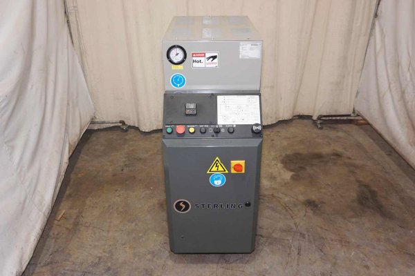 Picture of Model Sterlco G-2016-M DCMP-5285 Picture of Sterlco Single Zone Portable Hot Oil Process Heater Temperature Control Unit DCMP-5285