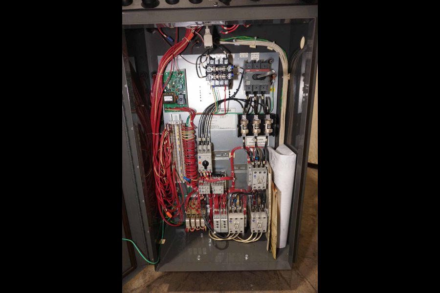 Detailed Pictures of Sterlco Single Zone Hot Oil Heater Unit DCMP-5285 Detailed Pictures of Sterlco Single Zone Hot Oil Heater Unit DCMP-5285