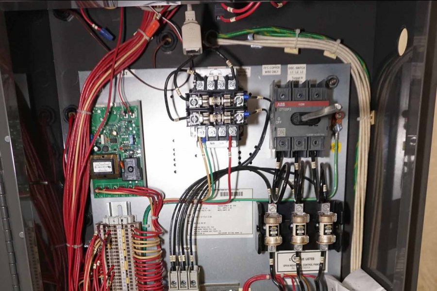 Detailed Pictures of Sterlco Single Zone Hot Oil Heater Unit DCMP-5285 Detailed Pictures of Sterlco Single Zone Hot Oil Heater Unit DCMP-5285