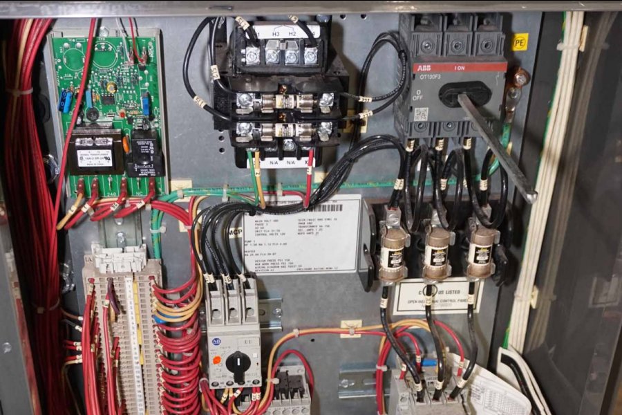 Detailed Pictures of Sterlco Single Zone Hot Oil Heater Unit DCMP-5287 Detailed Pictures of Sterlco Single Zone Hot Oil Heater Unit DCMP-5287