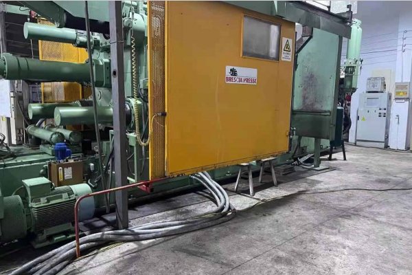 Picture of Idra OL-900 PRP Horizontal Cold Chamber Aluminum High Pressure Die Casting Machine For_Sale DCMP-5288