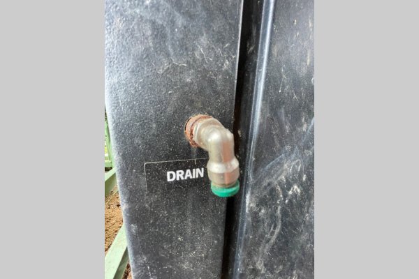 Image of Parker Airtec Model CESM1000-A4 Refrigerated Compressed Air Dryer - Water Cooled For_Sale DCM-5301