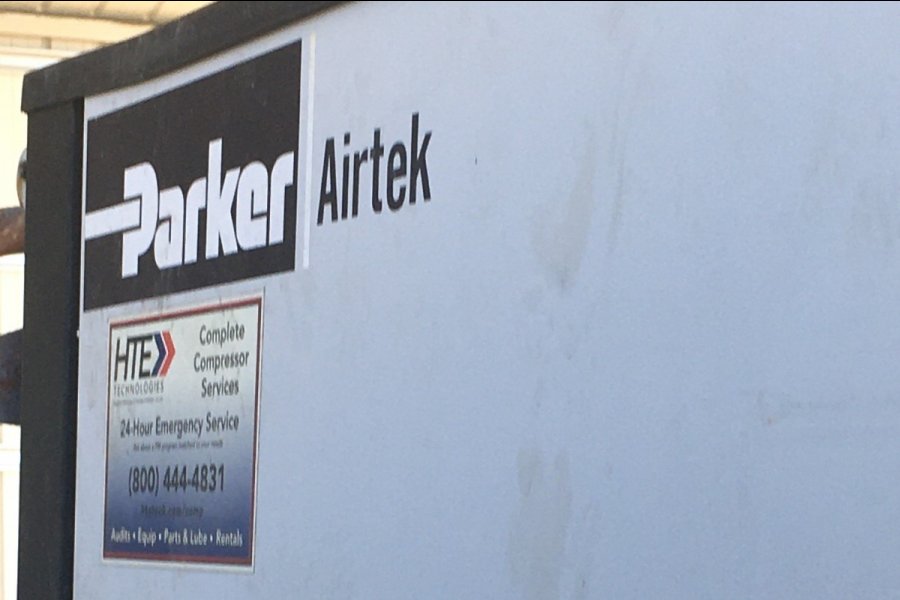 Detailed Pictures of Parker Airtec Refrigerated Compressed Air Dryer - Water Cooled DCMP-5301 Detailed Pictures of Parker Airtec Refrigerated Compressed Air Dryer - Water Cooled DCMP-5301