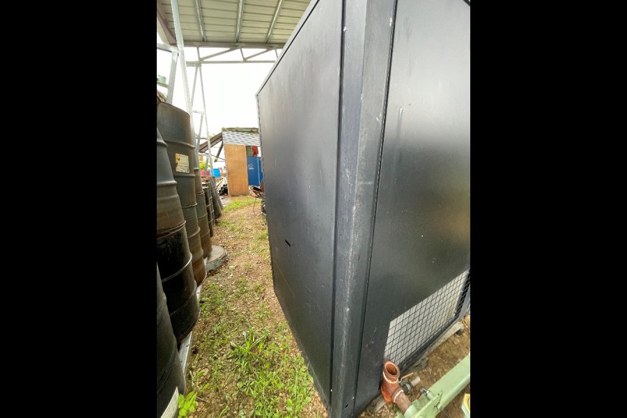 Detailed Pictures of Parker Airtec Refrigerated Compressed Air Dryer - Water Cooled DCMP-5301 Detailed Pictures of Parker Airtec Refrigerated Compressed Air Dryer - Water Cooled DCMP-5301