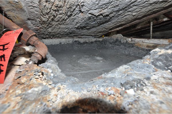 Detailed Pictures of Cal-Miser Low Energy Gas Heated Aluminum Holding Furnace DCMP-5307 Detailed Pictures of Cal-Miser Low Energy Gas Heated Aluminum Holding Furnace DCMP-5307