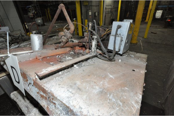 Detailed Pictures of Cal-Miser Low Energy Gas Heated Aluminum Holding Furnace DCMP-5307 Detailed Pictures of Cal-Miser Low Energy Gas Heated Aluminum Holding Furnace DCMP-5307