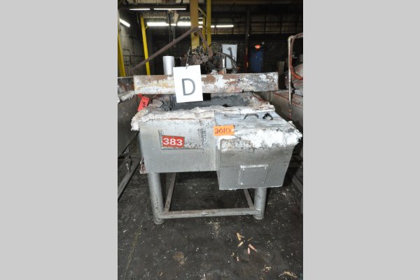 Picture of Model Cal-Miser SH 3800 DCMP-5307 Picture of Cal-Miser Low Energy High Efficiency Natural Gas Heated Aluminum Holding Furnace DCMP-5307