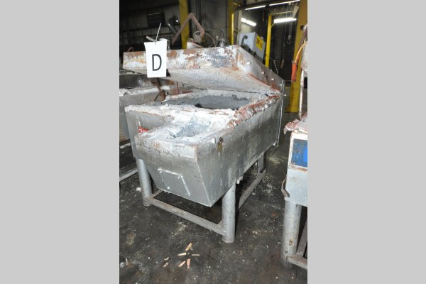 Image of Cal-Miser Model SH 3800 Low Energy Gas Heated Aluminum Holding Furnace For_Sale DCM-5307 Image of Low Energy High Efficiency Natural Gas Heated Aluminum Holding Furnace For_Sale DCM-5307