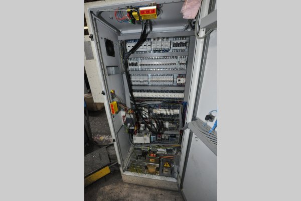 Detailed Pictures of Colosio Cold Chamber Die Casting Machine DCMP-5318