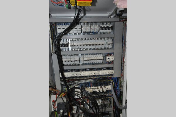 Detailed Pictures of Colosio Cold Chamber Die Casting Machine DCMP-5318