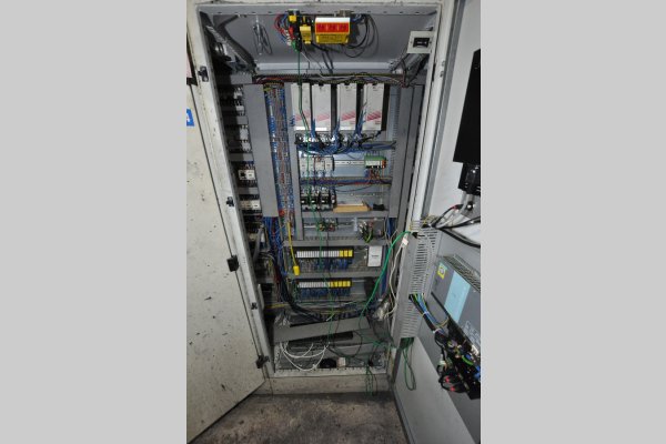 Detailed Pictures of Colosio Cold Chamber Die Casting Machine DCMP-5318