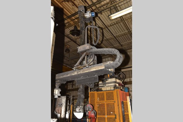 Detailed Pictures of Colosio Cold Chamber Die Casting Machine DCMP-5318