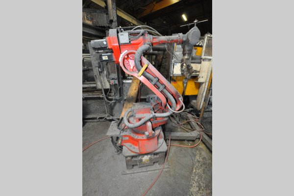 Detailed Pictures of Colosio Cold Chamber Die Casting Machine DCMP-5318