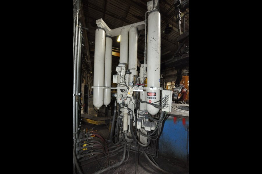 Detailed Pictures of Colosio Cold Chamber Die Casting Machine DCMP-5318