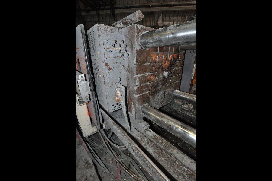 Detailed Pictures of Colosio Cold Chamber Die Casting Machine DCMP-5318