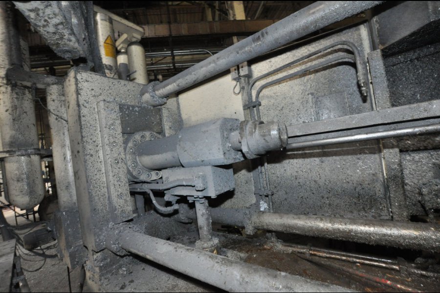 Detailed Pictures of Colosio Cold Chamber Die Casting Machine DCMP-5318