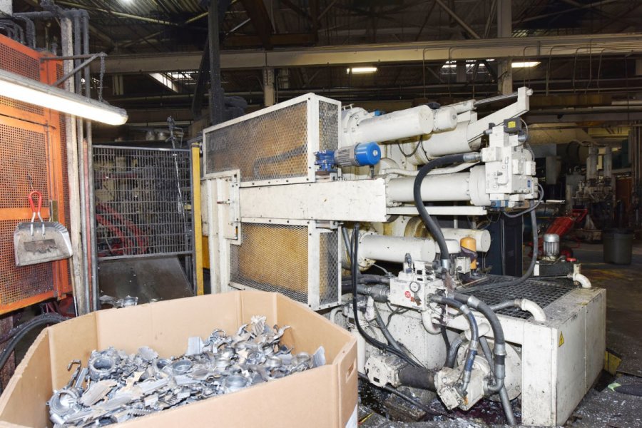 Detailed Pictures of Colosio Cold Chamber Die Casting Machine DCMP-5318