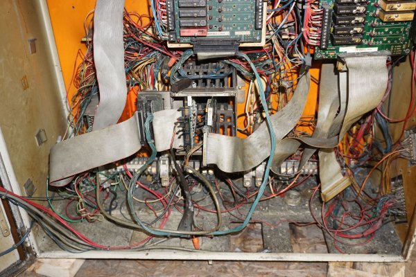 Detailed Pictures of Rimrock (Machine_Type_Short) DCMP-5322