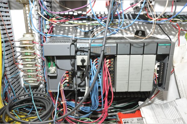 Detailed Pictures of Greenerd Gap Frame Hydraulic Trim Press DCMP-5329