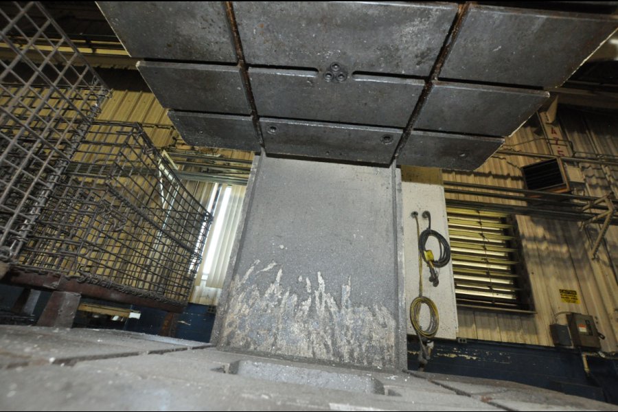 Detailed Pictures of Greenerd Gap Frame Hydraulic Trim Press DCMP-5330