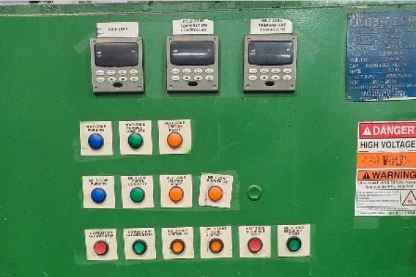 Detailed Pictures of Lindberg MPH Dry Hearth Natural Gas Fired Aluminum Melting Furnace DCMP-5376 Detailed Pictures of Lindberg MPH Dry Hearth Natural Gas Fired Aluminum Melting Furnace DCMP-5376