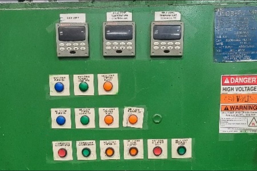 Detailed Pictures of Lindberg MPH Dry Hearth Natural Gas Fired Aluminum Melting Furnace DCMP-5376 Detailed Pictures of Lindberg MPH Dry Hearth Natural Gas Fired Aluminum Melting Furnace DCMP-5376