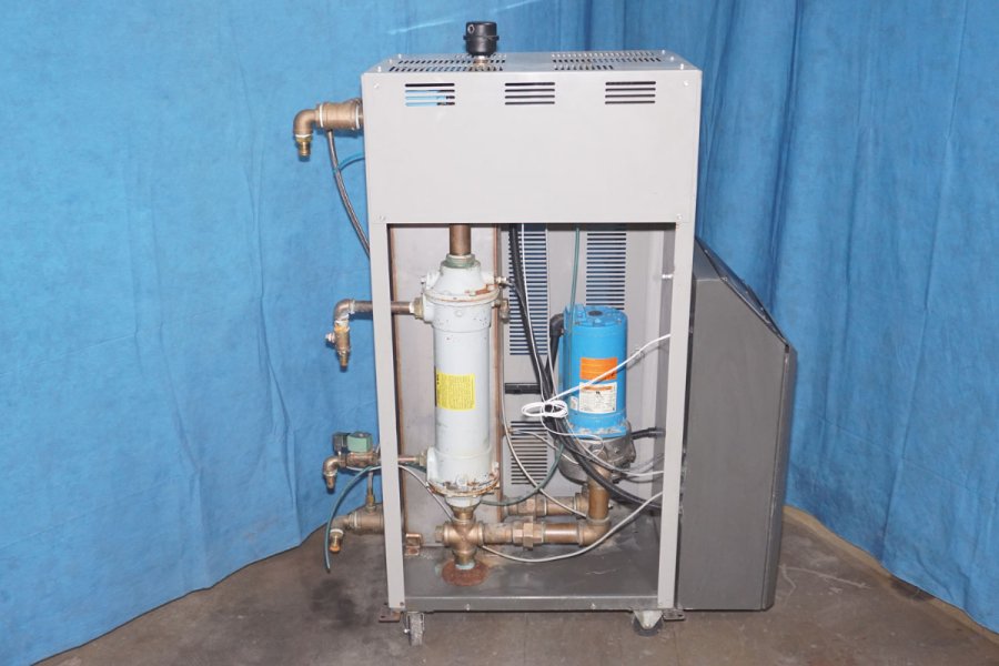 Detailed Pictures of Sterlco Water Cooling Transfer Temperature Control Unit DCMP-5379