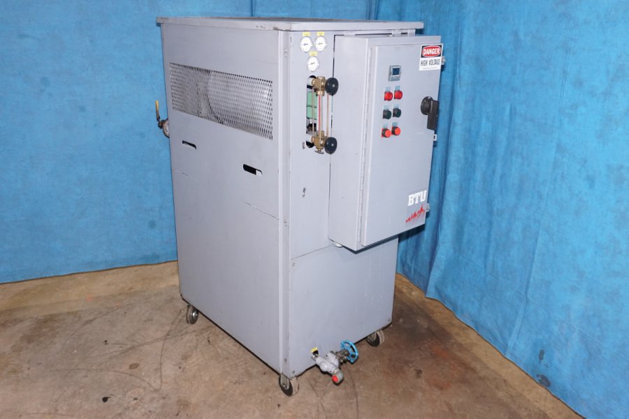 Detailed Pictures of Budzar Industries Negative Pressure Hot Oil Temperature Control Unit with Water Coling DCMP-5444 Detailed Pictures of Budzar Industries Negative Pressure Hot Oil Temperature Control Unit with Water Coling DCMP-5444