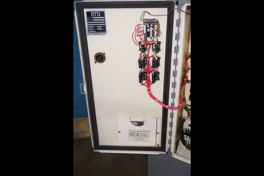 Detailed Pictures of Budzar Industries Negative Pressure Hot Oil Temperature Control Unit with Water Coling DCMP-5444 Detailed Pictures of Budzar Industries Negative Pressure Hot Oil Temperature Control Unit with Water Coling DCMP-5444