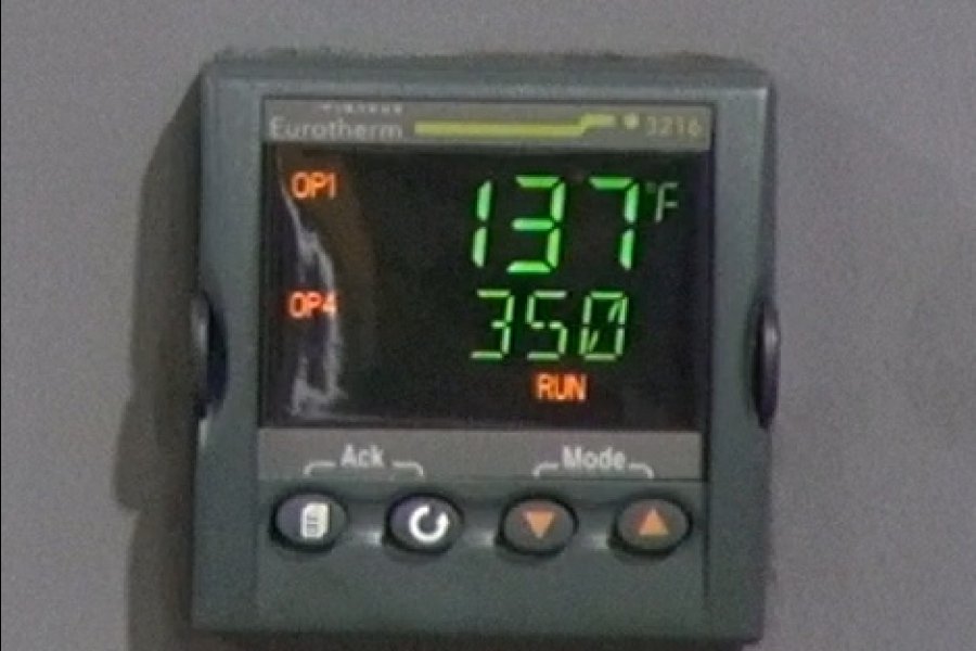 Detailed Pictures of Budzar Industries Negative Pressure Hot Oil Temperature Control Unit with Water Coling DCMP-5444 Detailed Pictures of Budzar Industries Negative Pressure Hot Oil Temperature Control Unit with Water Coling DCMP-5444