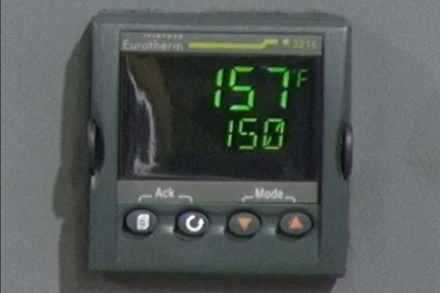 Detailed Pictures of Budzar Industries Negative Pressure Hot Oil Temperature Control Unit with Water Coling DCMP-5444 Detailed Pictures of Budzar Industries Negative Pressure Hot Oil Temperature Control Unit with Water Coling DCMP-5444